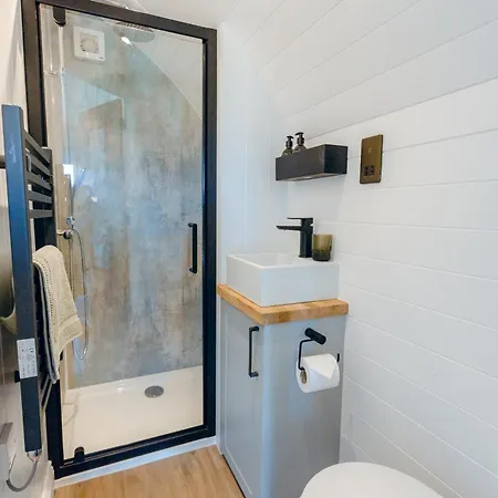 New The Paddocks Pod Selside - Thorn *